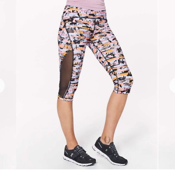 LULULEMON Sun Runner Crop 17 Leggings Pink Orange Lavender Black Stripe 4 - Picture 1 of 16